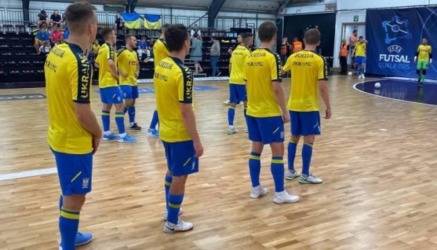 Тренер українських футзалістів оголосив склад на відбіркові матч із Сербією