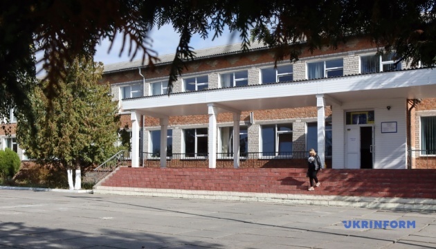 У ліцеї на Київщині побудували укриття подвійного призначення на 700 осіб