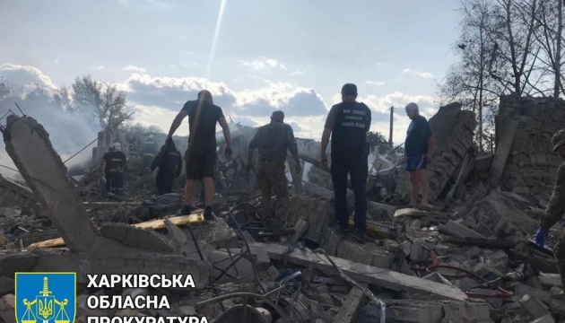 Посол Британії про обстріл РФ села на Харківщині: Ми повинні перемогти це зло