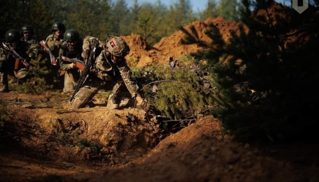 На Авдіївському напрямку українські бійці тримають оборону - Тарнавський
