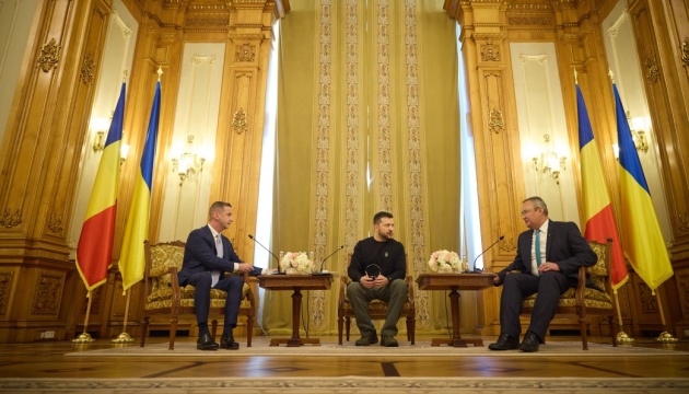 Zelensky meets with heads of two chambers of Romanian parliament in Bucharest