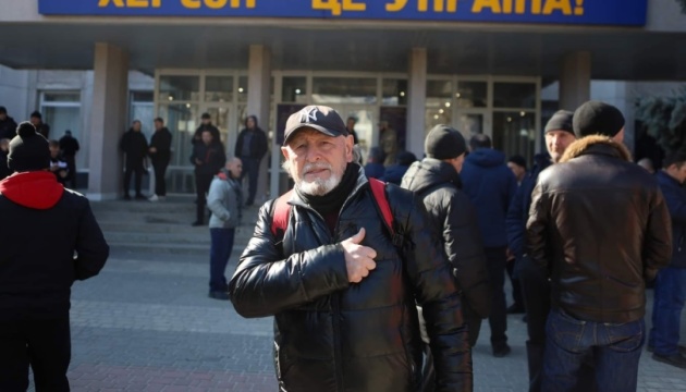 Росіяни вивезли з Криму іспанського волонтера, якого понад рік тримали в СІЗО