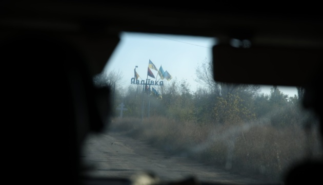 Zelensky: La Fuerzas de Defensa mantienen posiciones en Avdíivka