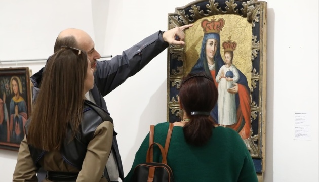 У Києві презентували виставку богородичних ікон 16-20 століть