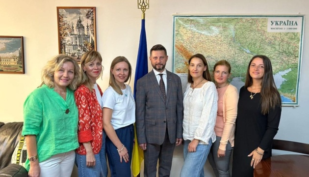 Консул у Салоніках обговорив з українською громадою поглиблення співпраці