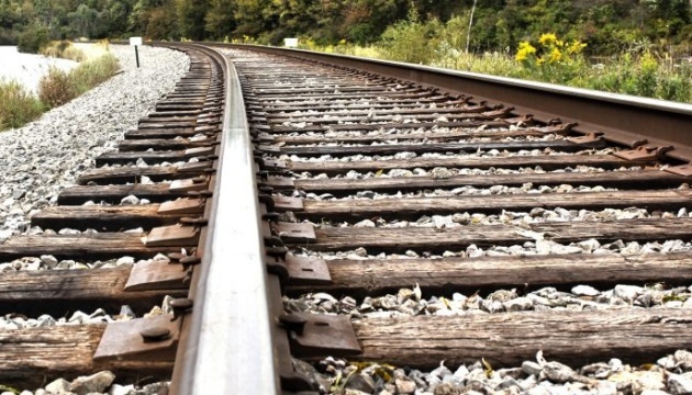 Russia building new railway line to Mariupol - British intelligence