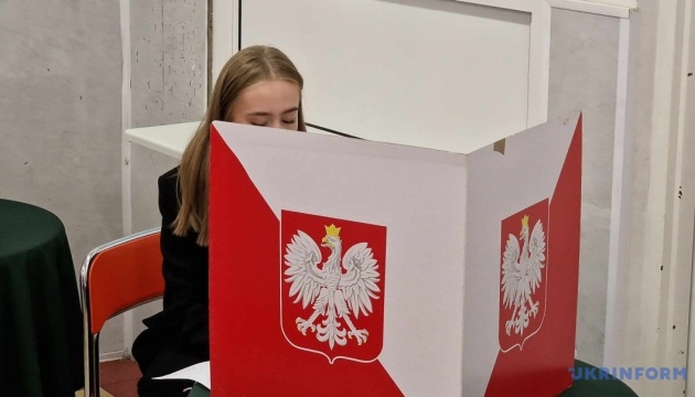 У Польщі стартує кампанія з місцевих виборів