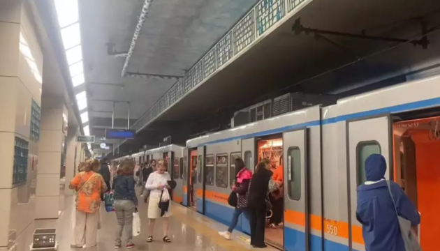 У Стамбульському метро через задимлення виникла паніка