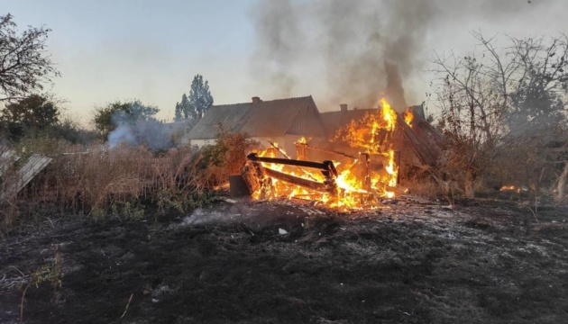 Russian army shells 23 settlements in Zaporizhzhia region, injuring elderly woman