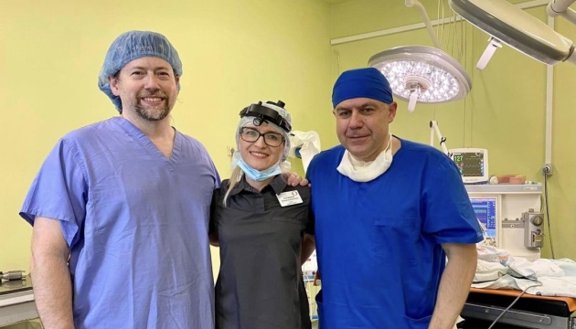 У Львові хірурги із США прооперують пів сотні дітей зі складними вадами
