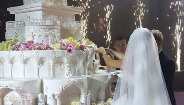 У ДБР прокоментували гучне весілля експрацівниці у Львові
