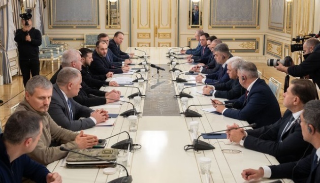 President of Ukraine, PM of Romania hold meeting in Kyiv