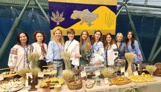Українські страви представили на Міжнародному дні національної кухні в Будапешті