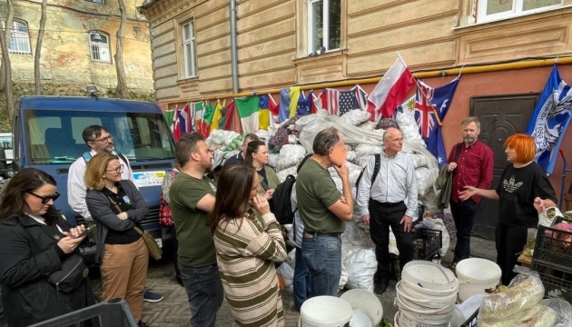 Світова управа Спілки української молоді зустрілася з волонтерами у Львові