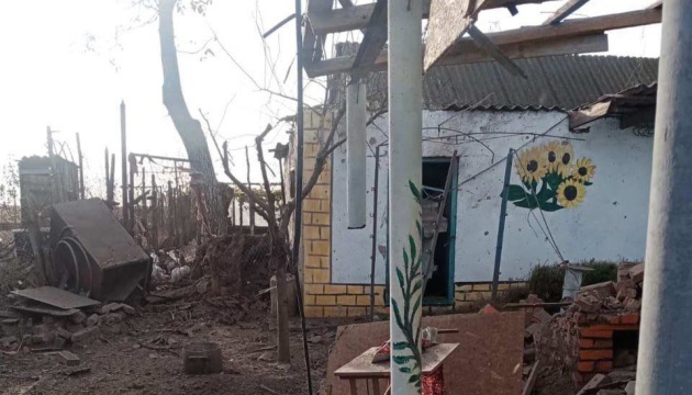 Kherson RMA shows consequences of enemy shelling in two settlements 