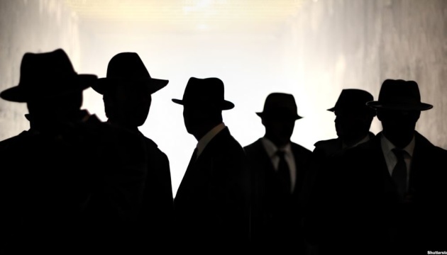 Former NSA employee pleads guilty to attempted espionage for Russia