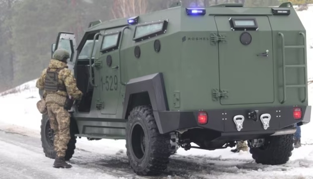 Канада готує до утилізації десятки військових автомобілів, які могла б передати Україні - ЗМІ