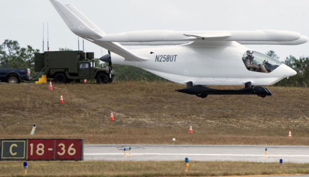 Електролітак від Beta Technologies прибув на базу ВПС США, здолавши 3200 кілометрів 