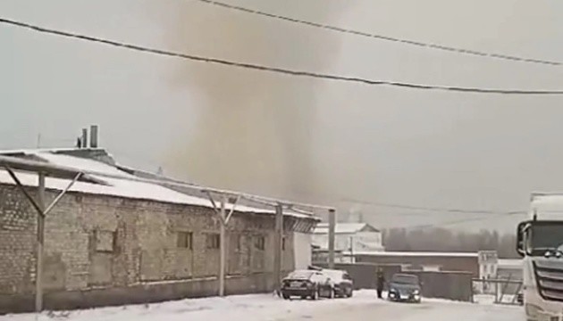 У Росії на військовому заводі пролунав вибух