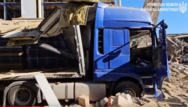Two injured in Russian missile attack on vehicle depot in Kherson