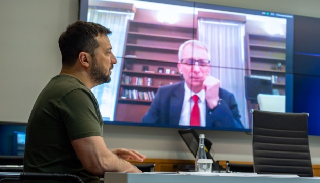 Selenskyj telefoniert mit Bulgariens Regierungschef Denkow