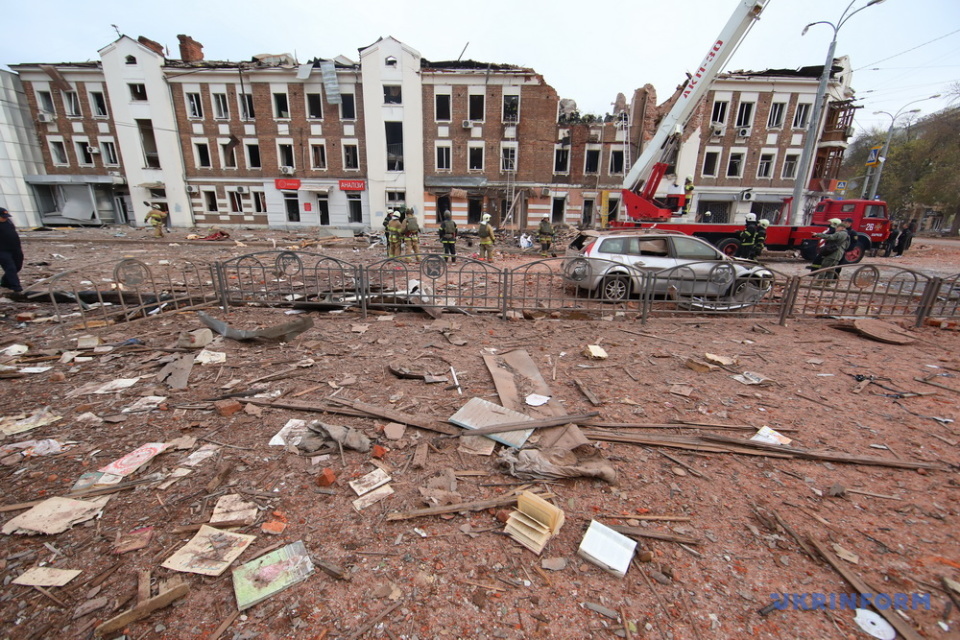 Окупанти завдали удару по центру Харкова / Фото: В'ячеслав Мадієвський, Укрінформ 