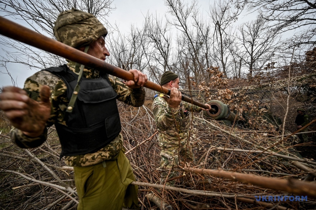 Чистять ствол, заклинило гільзу