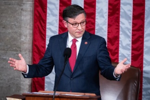 Демократи у Конгресі не допустять усунення Джонсона з посади спікера за підтримку України