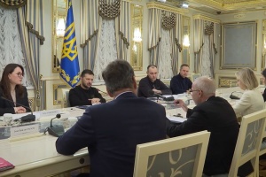 Kyjiw: Selenskyj trifft EIB-Führung
