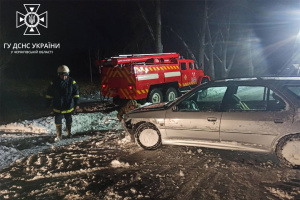 На Чернігівщині витягли зі снігових заметів 219 автомобілів