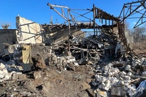 Росіяни вдарили по шахті у Торецьку, з-під завалів врятували чотирьох жінок