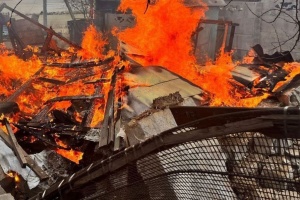 Ворог кілька разів за день атакував Нікопольський район, пошкоджені будинки і підприємства