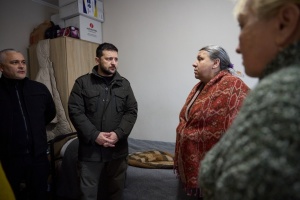 Zelensky visits IDP assistance center in Odesa
