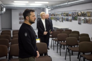 Зеленський у Херсоні ознайомився з планами будівництва укриттів