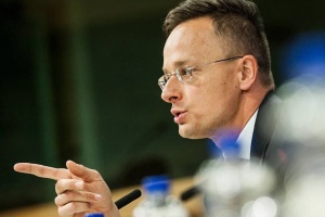 Угорський міністр в ОБСЄ закликав припинити постачання зброї Україні