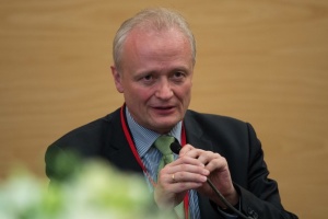 Пропозиція РП про дозволи для перевізників не враховує ситуацію в Україні - польський ексміністр