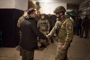 Зеленський відзначив військових за мужність при виконанні завдань