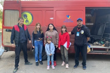 287 children with their families evacuated from dangerous areas of Kherson region