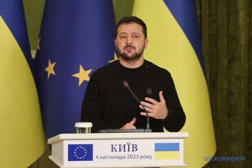 Volodymyr Zelensky : Personne ne me fait pression pour que l'Ukraine s'assoie à la table des négociations avec la Russie