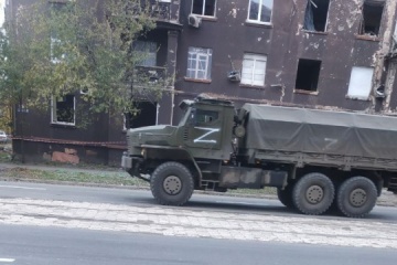 Movement of large column of enemy vehicles through Mariupol towards Berdyansk spotted