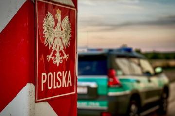 Polish border guards detain Ukrainian for smuggling illegal migrants from Belarus