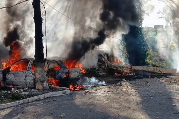 Dos muertos y diez heridos tras el ataque ruso al centro de Jersón