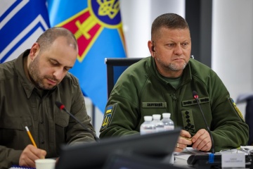 Zaluzhny habla en 'Ramstein' sobre las operaciones de las Fuerzas de Defensa y la situación en el campo de batalla