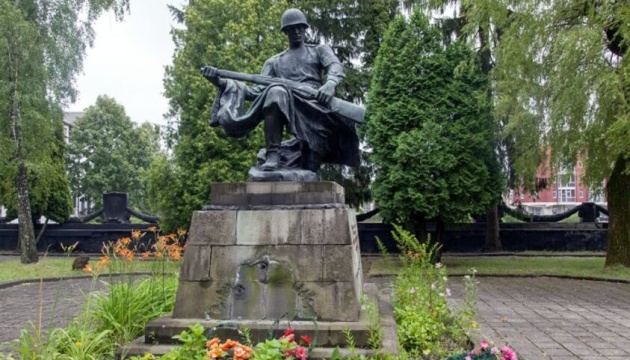 У Львові пам’ятники радянської епохи перенесуть до музею «Територія терору»