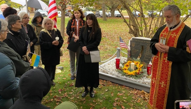 У штаті Нью-Йорк вшанували пам’ять жертв Голодомору в Україні
