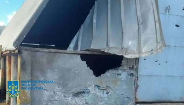 Росіяни обстріляли дві громади на Дніпропетровщині, загинув чоловік