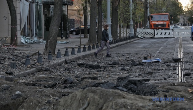 Унаслідок атаки по Одесі пошкоджені 32 будинки