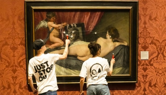 Екоактивісти намагалися пошкодити картину Веласкеса у лондонській Національній галереї