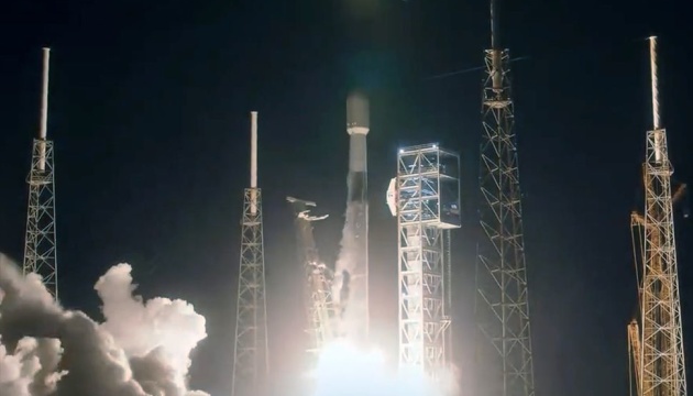 SpaceX вивела на орбіту ще 23 інтернет-супутники Starlink