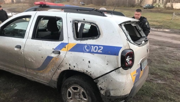 Росіяни вдарили з безпілотника по автомобілю поліції на Харківщині